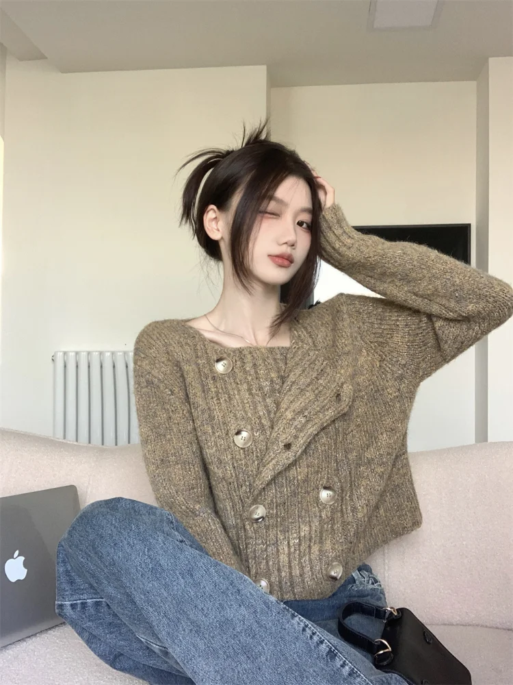ZCSMLL 2022 Vintage Niche Premium Double Breasted Round Neck Slim Short Long Sleeve Knitted Cardigan women Sweater
ZCSMLL 2022 Vintage Niche Premium Double Breasted Round Neck Slim Short Long Sleeve Knitted Cardigan women Sweater