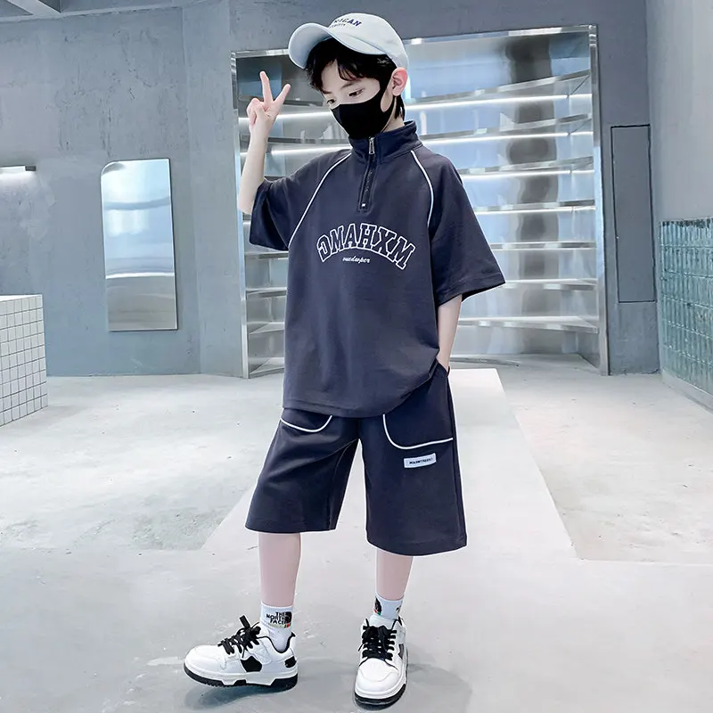 Boys Sport Summer Suit 2023 Teen Fashion Clothes Children Korean 3 Color Short-Sleeved T-Shirt+Shorts 2pcs Sets Big Size Outfits
Boys Sport Summer Suit 2023 Teen Fashion Clothes Children Korean 3 Color Short-Sleeved T-Shirt+Shorts 2pcs Sets Big Size Outfits