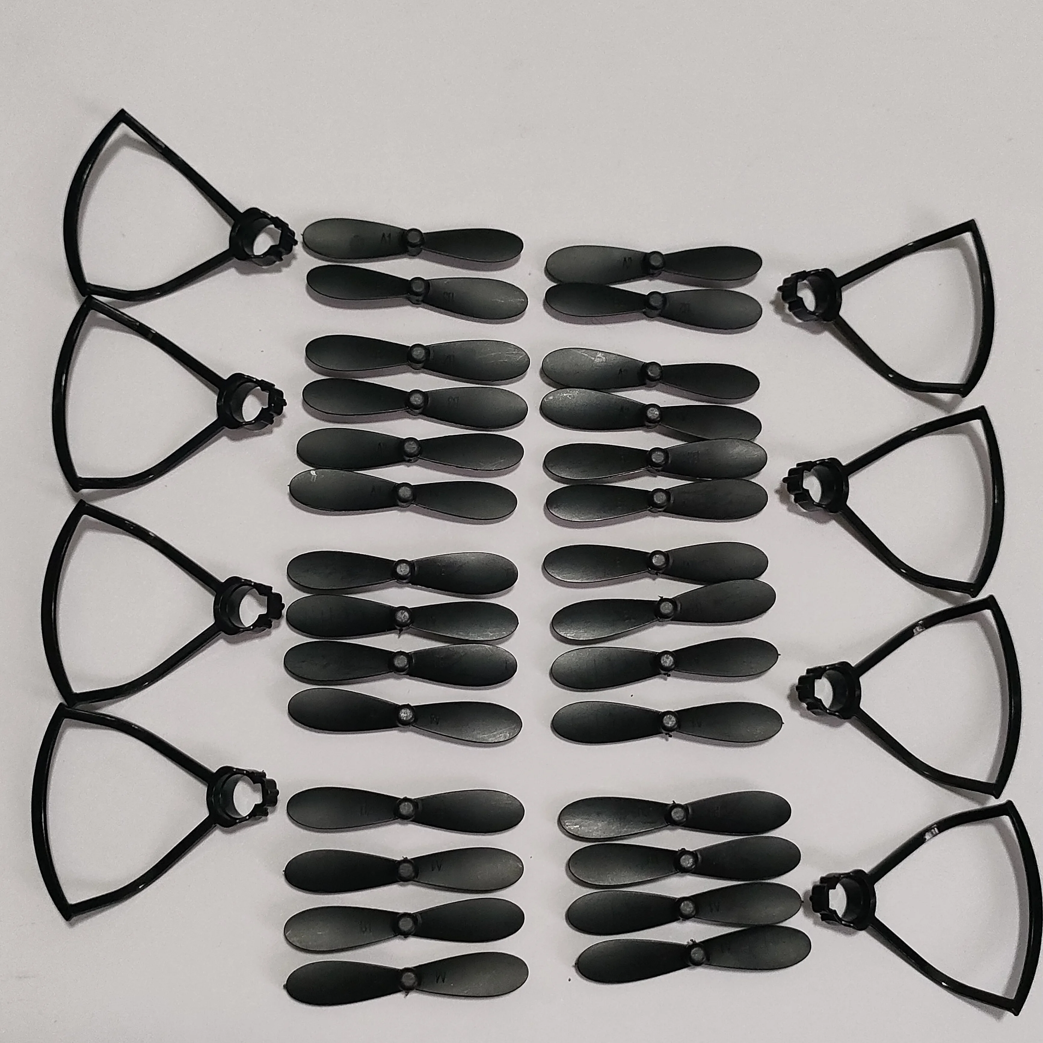 DH120 DH-120 Mini RC Quadcopter Drone Spare Parts Propeller AB Blade Protective Frame
DH120 DH-120 Mini RC Quadcopter Drone Spare Parts Propeller AB Blade Protective Frame