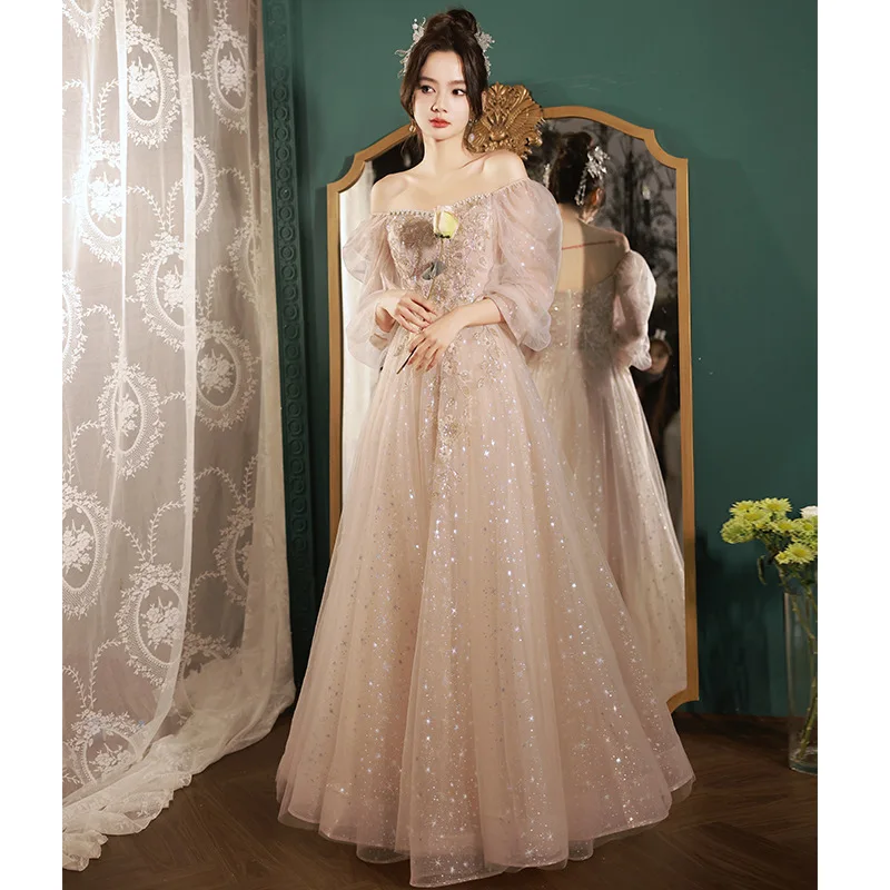 Champagne Women Slim Evening Dresses Elegant Appliques Sweetheart Collar Long Party Vestidos Lady Sparkly Ball Gown
Champagne Women Slim Evening Dresses Elegant Appliques Sweetheart Collar Long Party Vestidos Lady Sparkly Ball Gown