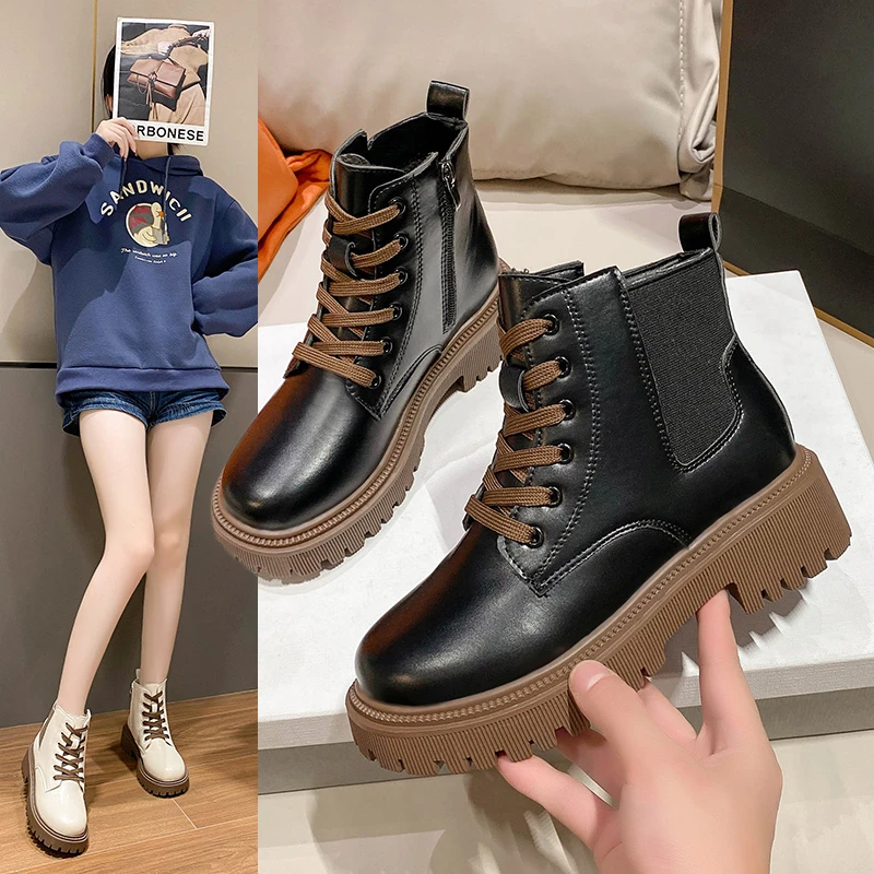 Women's Platform Chelsea White Martens Mid Calf Ankle Boots Autumn Winter Flat Short Leather Rubber Designer
Women's Platform Chelsea White Martens Mid Calf Ankle Boots Autumn Winter Flat Short Leather Rubber Designer