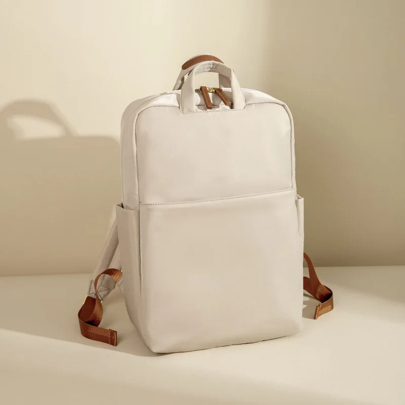 Female Bags High-capacity Lightweight Backpacks For Women Waterproof Wear-resistant 15.6 Inch Laptop Bag For Girls Commuting
Female Bags High-capacity Lightweight Backpacks For Women Waterproof Wear-resistant 15.6 Inch Laptop Bag For Girls Commuting