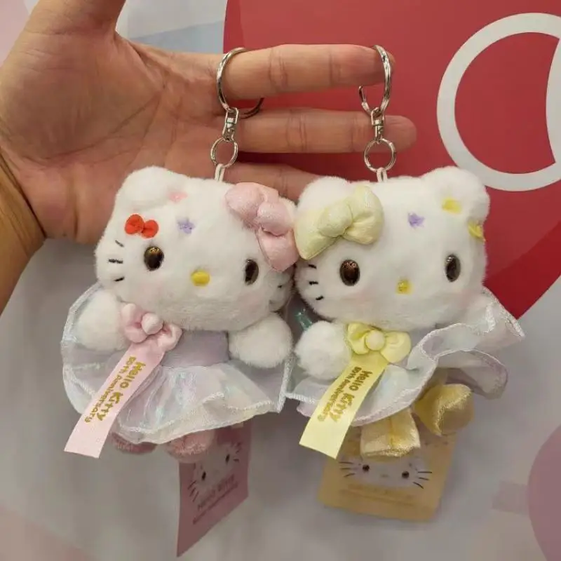 Плюшевый брелок Hello Kitty на 50-ю годовщину, милая мультяшная подвеска Sanrio на день рождения, плюшевые игрушки, украшение для сумки, подарки для девочек
Плюшевый брелок Hello Kitty на 50-ю годовщину, милая мультяшная подвеска Sanrio на день рождения, плюшевые игрушки, украшение для сумки, подарки для девочек
