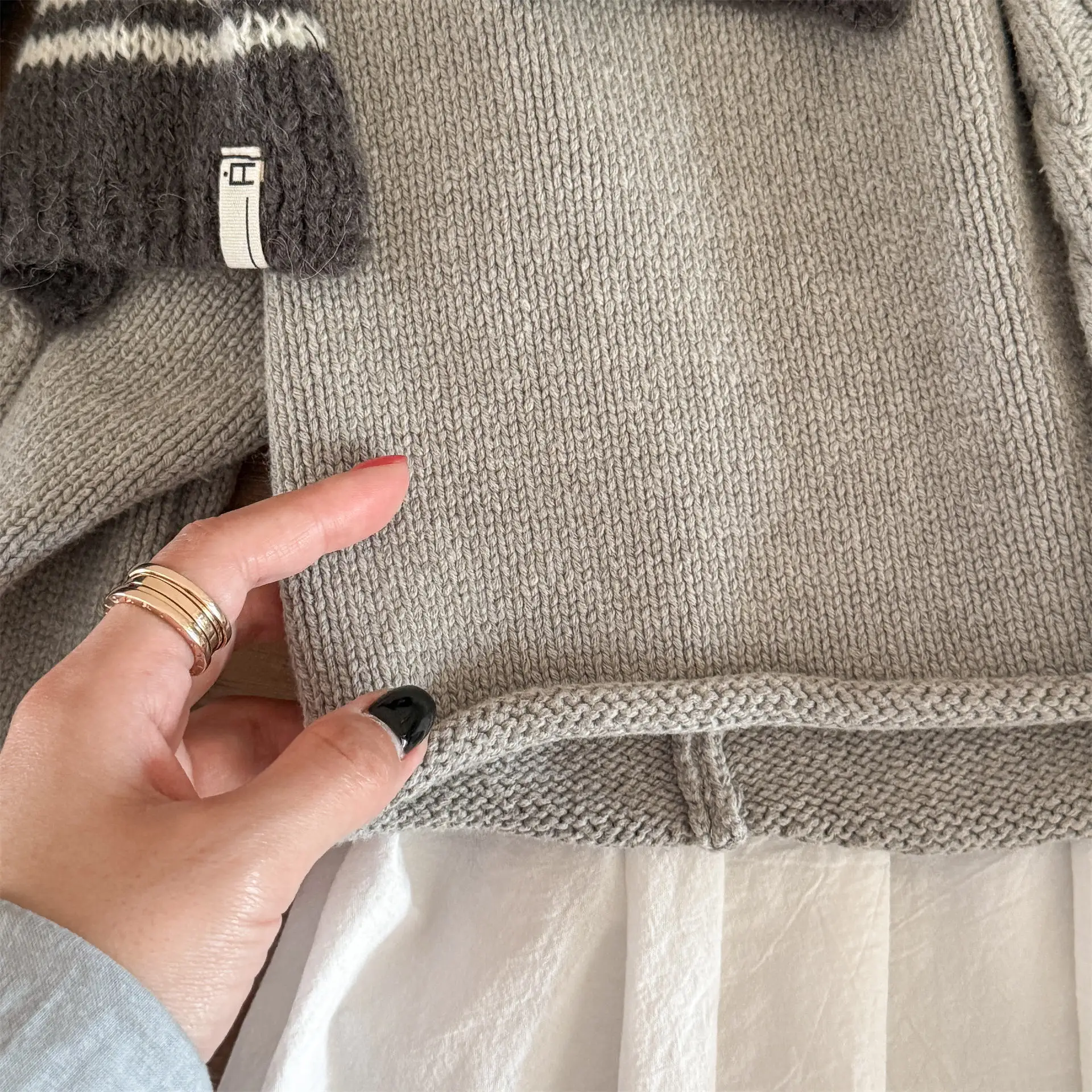 2025 Autumn New Children Long Sleeve Knit Sweater Solid Baby Pullover Girls Loose Sweater Kids Knitted Tops Toddler Clothes 26 Sd5f98787c7864372b7a55c715d64ddeeF