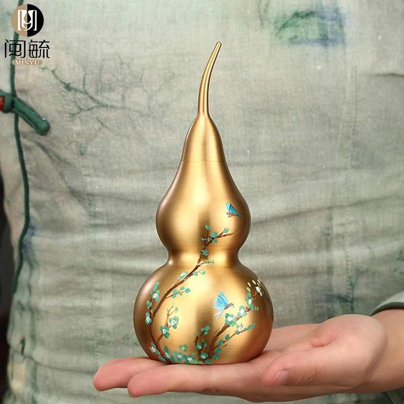 Small Ornaments Decorations Hand-painted New Home Living Room Modern Light Luxury Tea Office Crafts
Small Ornaments Decorations Hand-painted New Home Living Room Modern Light Luxury Tea Office Crafts