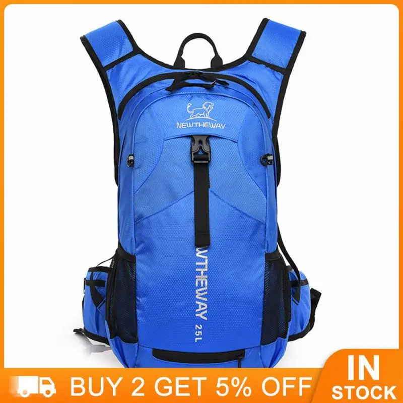 

Blue Traveling Backpack Strong Air Permeability Travel Accessories Black Backpacks Strong Bearing Capacity Camping Equipment