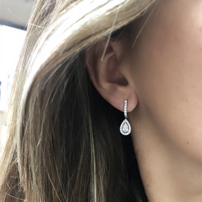 Huitan Exquisite Water Drop Dangle Earrings for Women Brilliant Crystal Earrings Daily Wear Fashion Elegant Lady's Jewelry Bulk
Huitan Exquisite Water Drop Dangle Earrings for Women Brilliant Crystal Earrings Daily Wear Fashion Elegant Lady's Jewelry Bulk