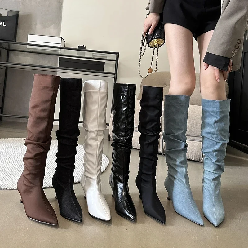 Fashion High Heel Knee-High Boots: Women's Sexy Pointed Toe Long Booties for Winter
Fashion High Heel Knee-High Boots: Women's Sexy Pointed Toe Long Booties for Winter