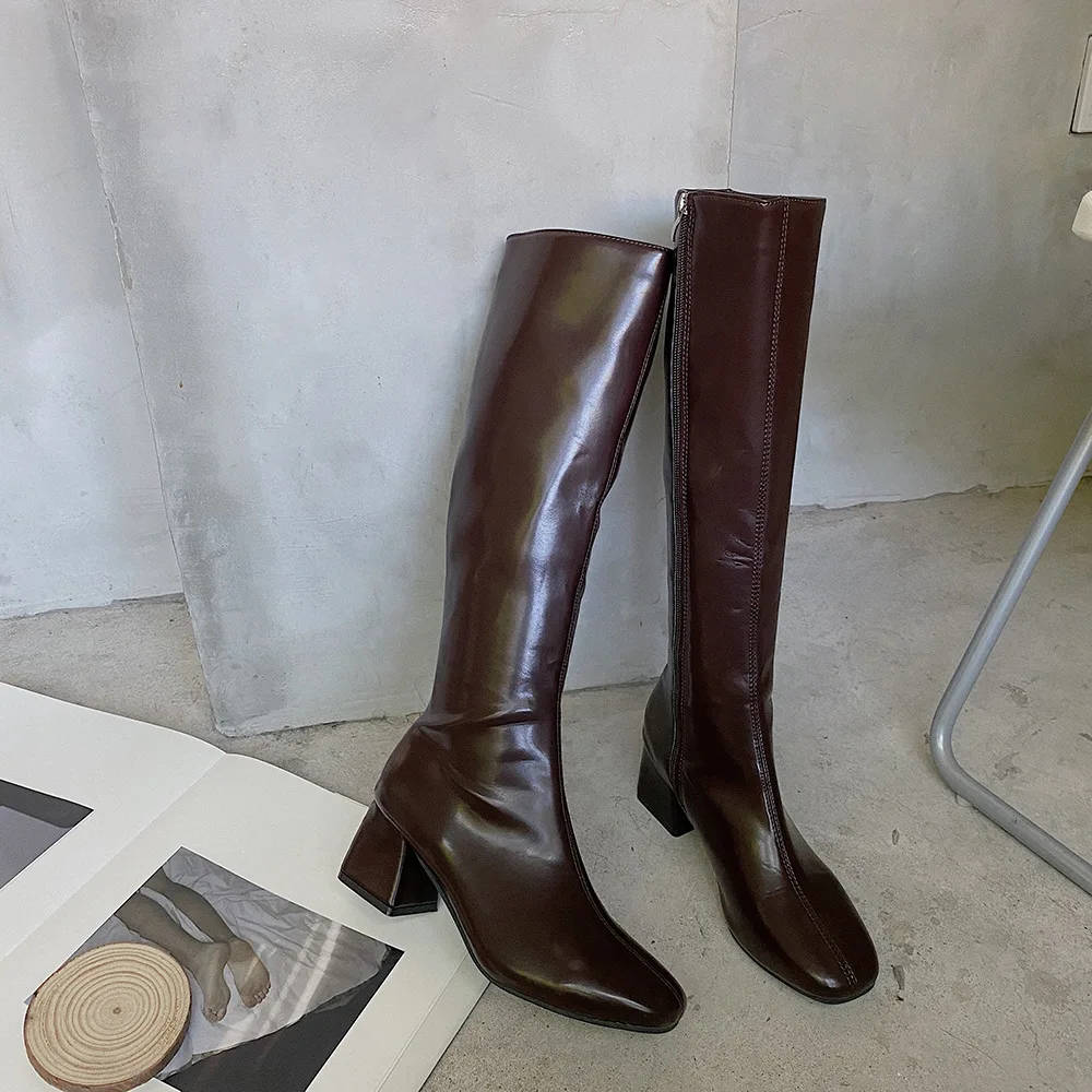 Women's Knee High Long Boots Soft PU Leather Shoes Square Mid Heels Ladies Fashion Booties Autumn Winter Female Thigh High Boots
Women's Knee High Long Boots Soft PU Leather Shoes Square Mid Heels Ladies Fashion Booties Autumn Winter Female Thigh High Boots