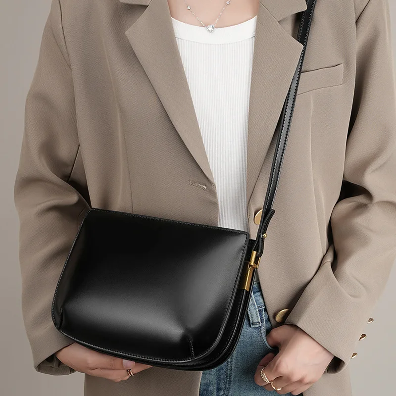 

Crossbody bags luxury designer for women Genuine Leather Bags 25*4*17cm Retro Fashion Solid color Underarm bag Free shipping