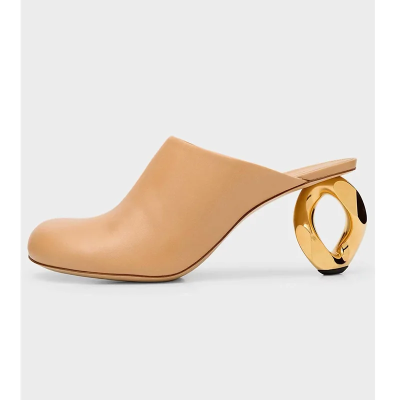 Round Toe Hollow Special-Shaped Gold-Plated Large Heels Soft Leather Simple Mules Customized Large Size Comfortable Slippers
Round Toe Hollow Special-Shaped Gold-Plated Large Heels Soft Leather Simple Mules Customized Large Size Comfortable Slippers