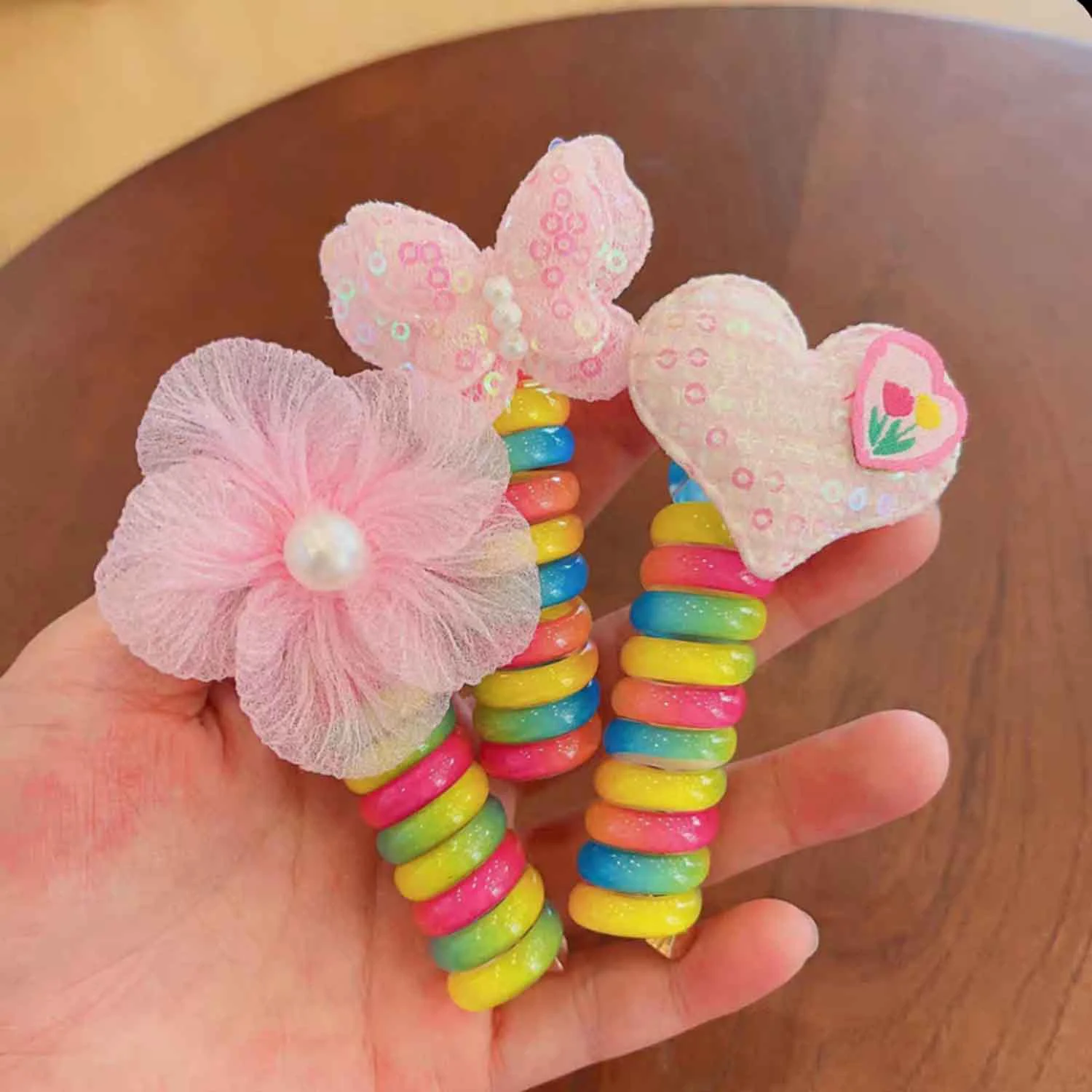 Baby Hair Accessories Children's Telephone Line Hair Loop High Horsetail Head Rope Colorful Elastic Bands Flower Girls Headdress
Baby Hair Accessories Children's Telephone Line Hair Loop High Horsetail Head Rope Colorful Elastic Bands Flower Girls Headdress