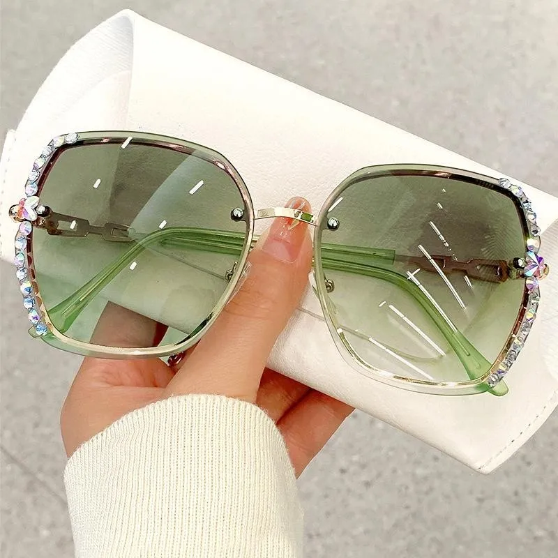 

Fashion Vintage Rimless Square Sunglasses Women Luxury Brand Designer Rhinestone Gradient Sun Glasses Sexy Female Shades Goggles