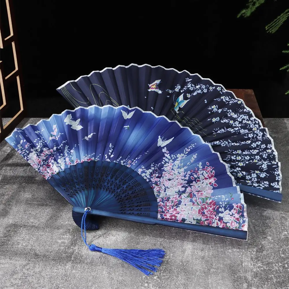 Decoration Desktop Ornaments Elegent Bamboo Folding Fan Handheld Fan Chinese Style Painting Dance Performance Props
Decoration Desktop Ornaments Elegent Bamboo Folding Fan Handheld Fan Chinese Style Painting Dance Performance Props