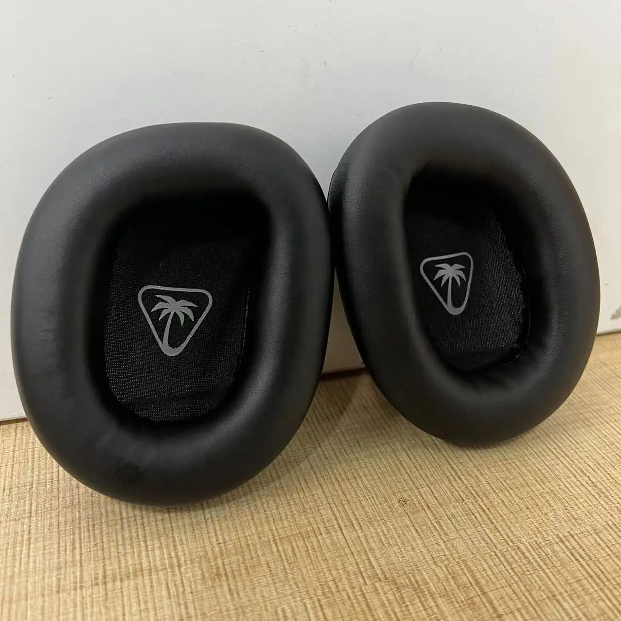 100% Original leather Ear pads For Turtle Beach Stealth 600 Gen 2 Headphones replacement super soft ear covers ear cushions 100% Original leather Ear pads For Turtle Beach Stealth 600 Gen 2 Headphones replacement super soft ear covers ear cushions