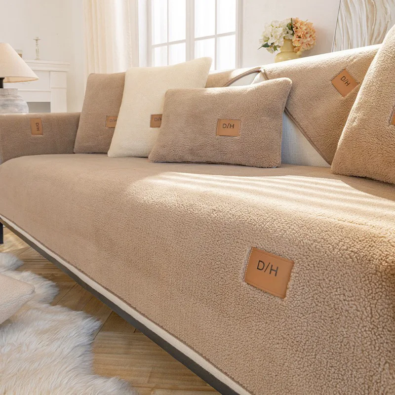 Thickened Wool Velvet Sofa Cover Winter Warm Living Room Sofa Backrest Armrest Cushion Soft Non-Slip Dustproof Decorative Cover
Thickened Wool Velvet Sofa Cover Winter Warm Living Room Sofa Backrest Armrest Cushion Soft Non-Slip Dustproof Decorative Cover