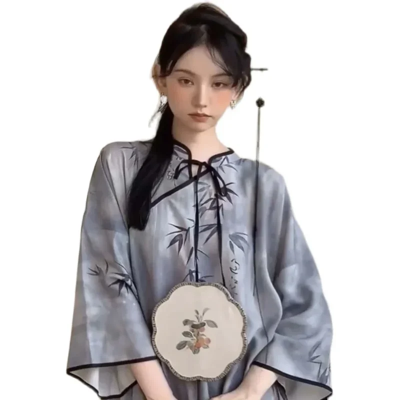 Spring and Summer Retro Chinese Style Modified Inverted Large Sleeve Ancient Style Printed Tang Suit Loose Cheongsam Dress
Spring and Summer Retro Chinese Style Modified Inverted Large Sleeve Ancient Style Printed Tang Suit Loose Cheongsam Dress