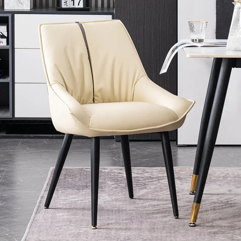 

Кожаные стулья, минималистичные черные металлические ножки, дизайнерские современные эргономичные обеденные стулья для салона, библиотеки, Скандинавская мебель
