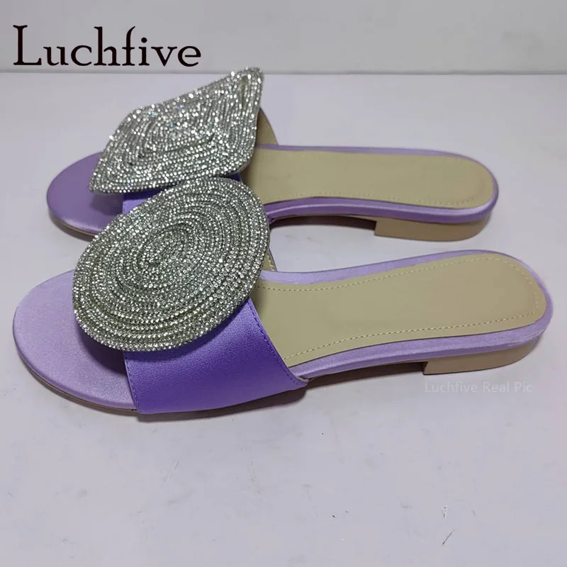 2023 New Satin Square Round Crystal Decoration Flats Slippers Women Slip On Peep Toe Classics Daily Brand Summer Shoes
2023 New Satin Square Round Crystal Decoration Flats Slippers Women Slip On Peep Toe Classics Daily Brand Summer Shoes
