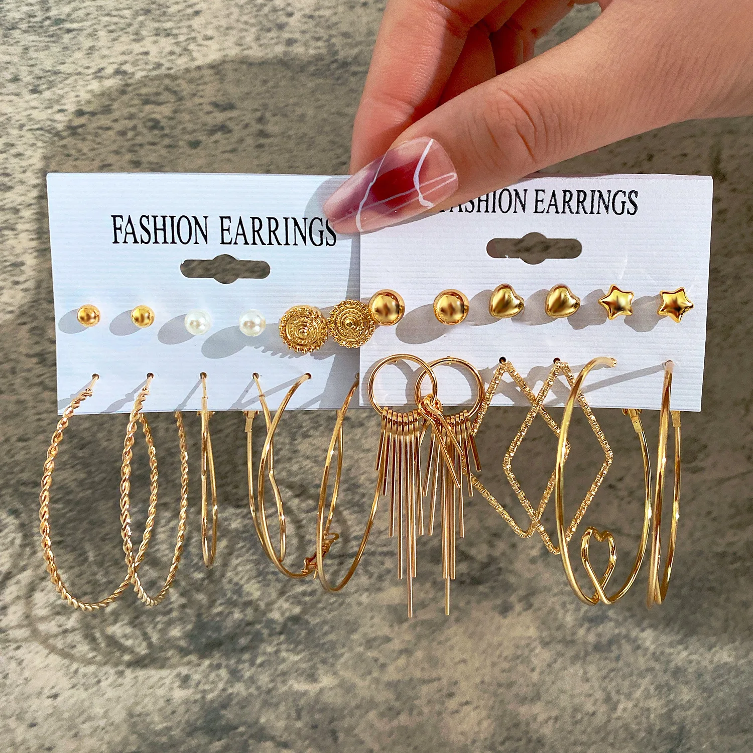 New Pearl Heart Twist Circle Ear Studs Suit 6 Pairs Europe and America Creative Retro Simple Earrings
New Pearl Heart Twist Circle Ear Studs Suit 6 Pairs Europe and America Creative Retro Simple Earrings