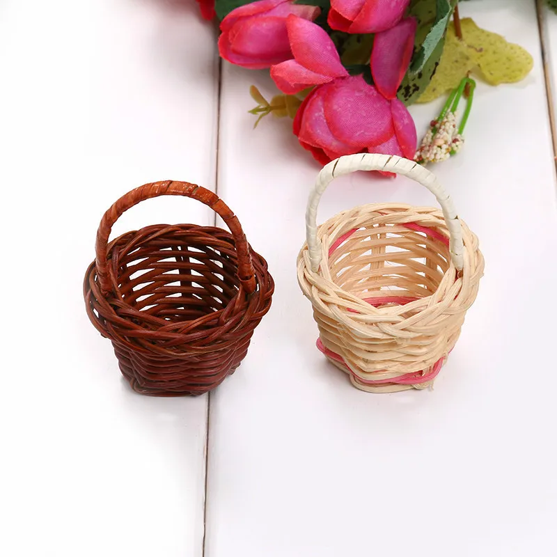 1PC Mini Rattan Weaving Storage Basket Fruit Rattan Storage Box for Cosmetics Tea Picnic Basket Organizer Kitchen Handicraft
1PC Mini Rattan Weaving Storage Basket Fruit Rattan Storage Box for Cosmetics Tea Picnic Basket Organizer Kitchen Handicraft