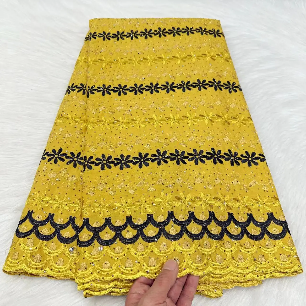 

Yellow Cotton Swiss Voile Lace in Switzerland Voile Lace Fabric Party Dress Women Elegant Traditional African Wedding Dresses