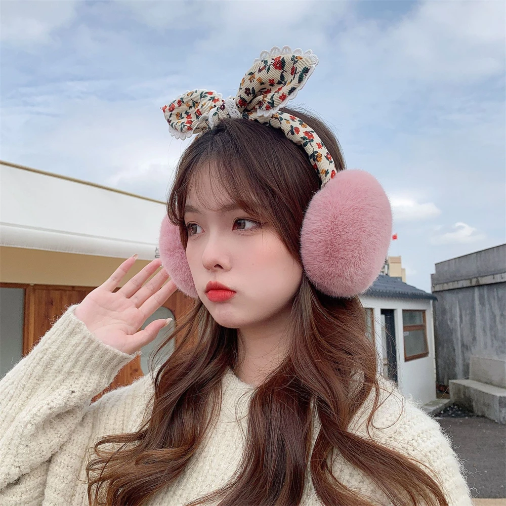 Korean Cute Bow Earmuffs Winter Plush Ear Cover Female Foldable Warm Ear-Muffs Outdoor Anti-freezing Earflap Hair Accessories
Korean Cute Bow Earmuffs Winter Plush Ear Cover Female Foldable Warm Ear-Muffs Outdoor Anti-freezing Earflap Hair Accessories