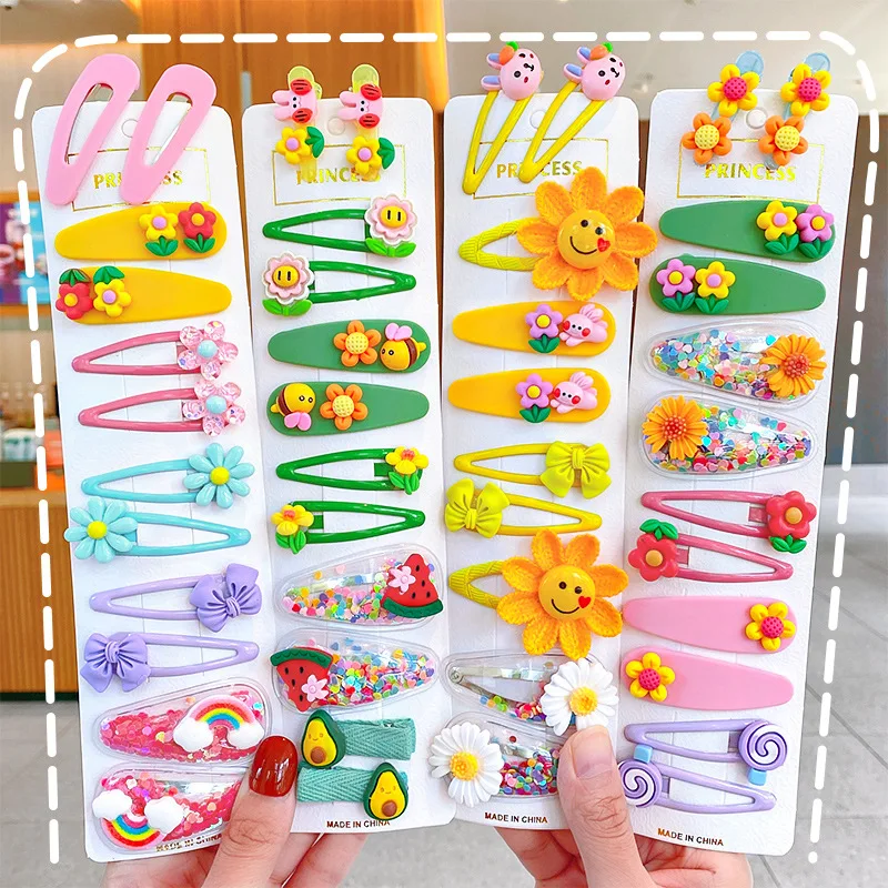 Baby Hair Accessories Candy Animal Flower Modeling Princess Hairpin Cute Korean Style Children's Cartoon Hairpin Set
Baby Hair Accessories Candy Animal Flower Modeling Princess Hairpin Cute Korean Style Children's Cartoon Hairpin Set
