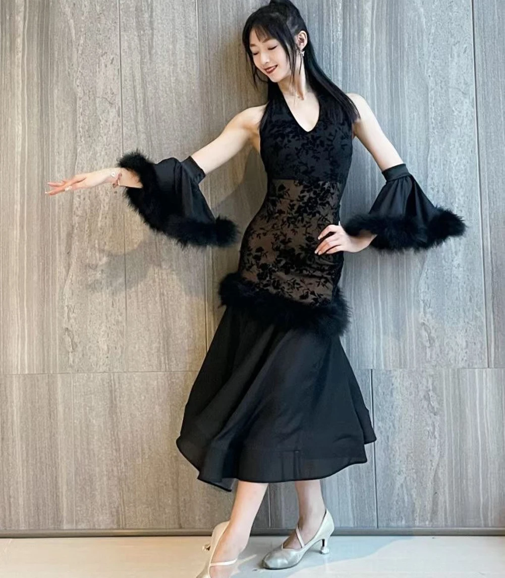 2023 Sexy Ballroom Dance Dress New National Standard Women Big Swing Skirts Performance Modern Waltz Suit Clothes Stage Wear
2023 Sexy Ballroom Dance Dress New National Standard Women Big Swing Skirts Performance Modern Waltz Suit Clothes Stage Wear
