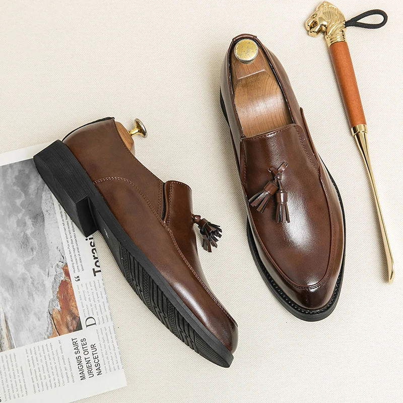 Spring Autumn Black Tassel Leather shoes mens Soft Loafers Brand Casual Shoes Outdoor Luxury Shoes for Men Dress shoes Moccasin
Spring Autumn Black Tassel Leather shoes mens Soft Loafers Brand Casual Shoes Outdoor Luxury Shoes for Men Dress shoes Moccasin