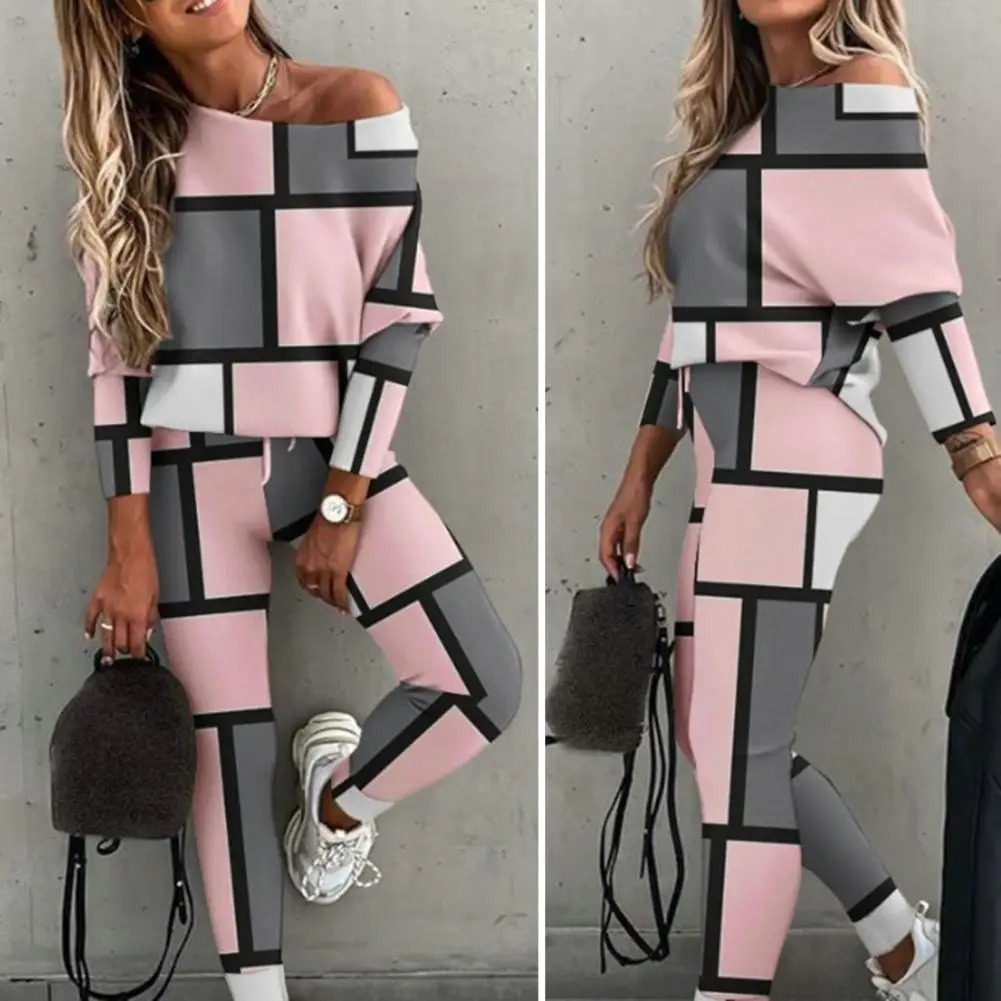 Women Casual Suit Stylish Women's Color Matching Off Shoulder Tracksuit Set Loose Fit Top Elastic Waist Pants for Spring/fall
Women Casual Suit Stylish Women's Color Matching Off Shoulder Tracksuit Set Loose Fit Top Elastic Waist Pants for Spring/fall