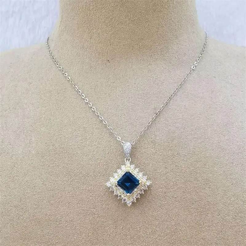 Hottest Selling Best Seller Pendant With Natural London Blue Topaz Stone 7*7mm Silver Pendant Jewelry For Wedding Best Girl Gift
Hottest Selling Best Seller Pendant With Natural London Blue Topaz Stone 7*7mm Silver Pendant Jewelry For Wedding Best Girl Gift