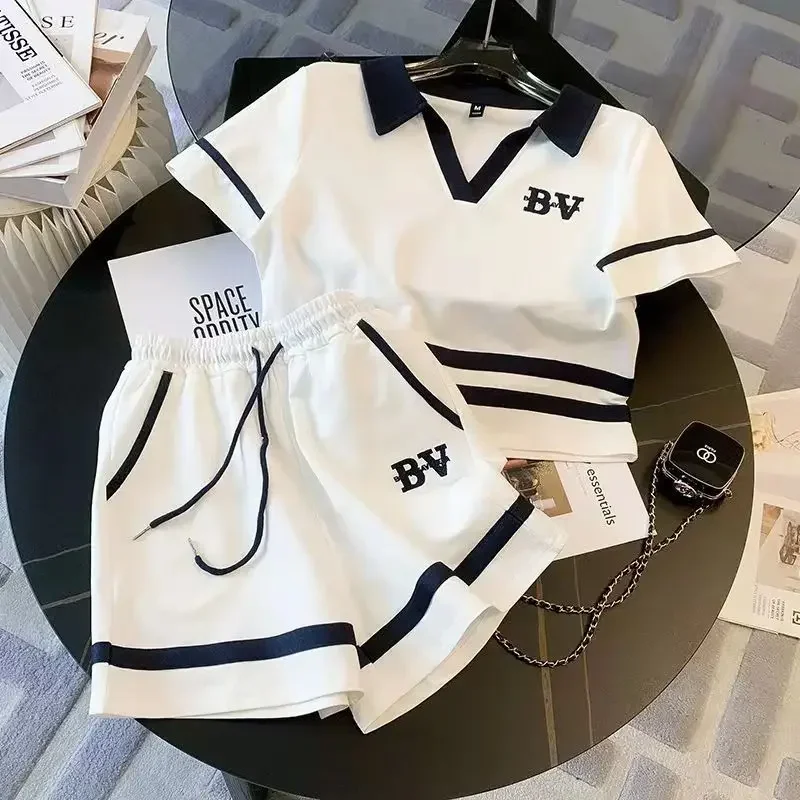 2024 Summer Children Girls Clothes Set V Neck Tshirts and Shorts 2 Pieces Suit Teenage Girls Short Sleeve Top Bottom Tracksuit
2024 Summer Children Girls Clothes Set V Neck Tshirts and Shorts 2 Pieces Suit Teenage Girls Short Sleeve Top Bottom Tracksuit