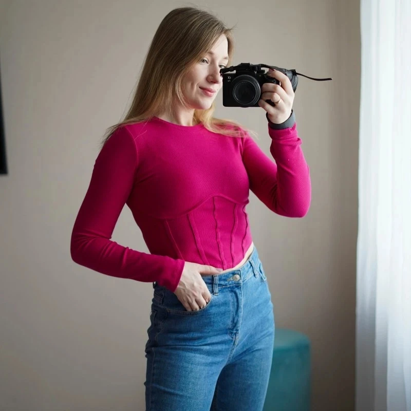 Women's Blogger Wind Fishbone Chest Type Long-sleeved Tops Female Autumn Slim Slim Short T-shirt Bottoming Shirts for Women New
Women's Blogger Wind Fishbone Chest Type Long-sleeved Tops Female Autumn Slim Slim Short T-shirt Bottoming Shirts for Women New