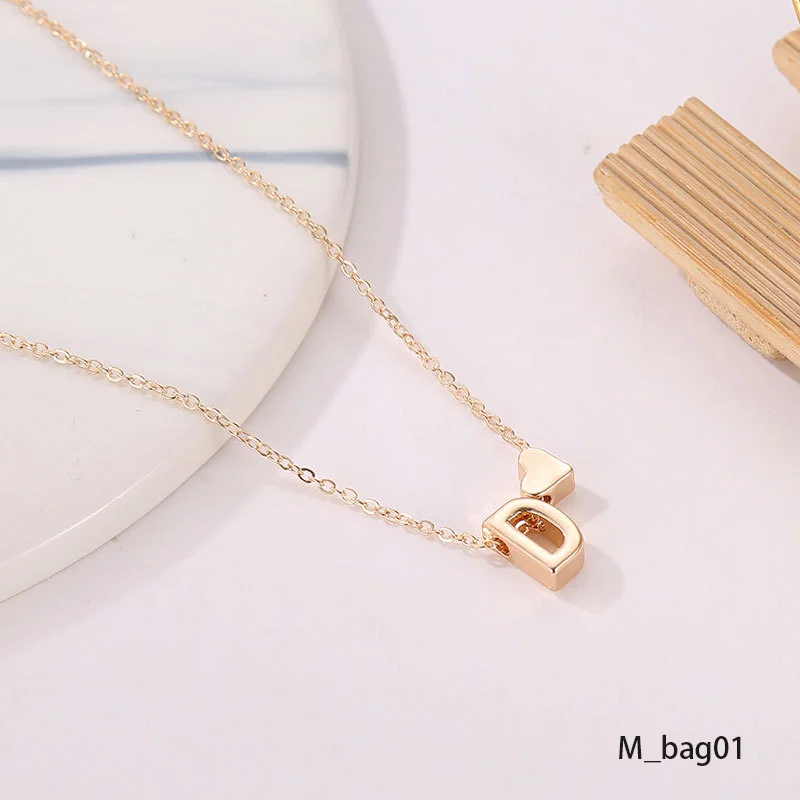 Fashion Love 26 English letters Simple Necklace Creative Bargaining Peach Heart -shaped Short Claocytic Chain Jewelry
Fashion Love 26 English letters Simple Necklace Creative Bargaining Peach Heart -shaped Short Claocytic Chain Jewelry