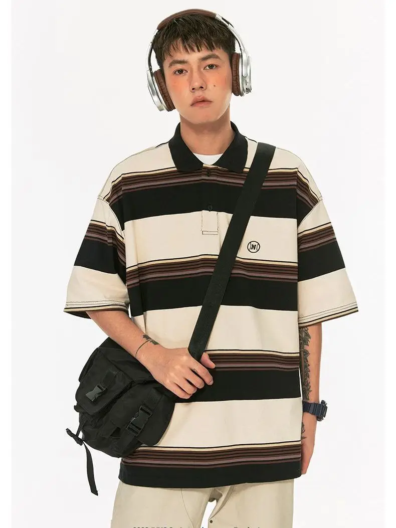 Japanese striped contrast polo shirt short-sleeved male and female couple Hong Kong style retro summer Korean style T-shirt top
Japanese striped contrast polo shirt short-sleeved male and female couple Hong Kong style retro summer Korean style T-shirt top