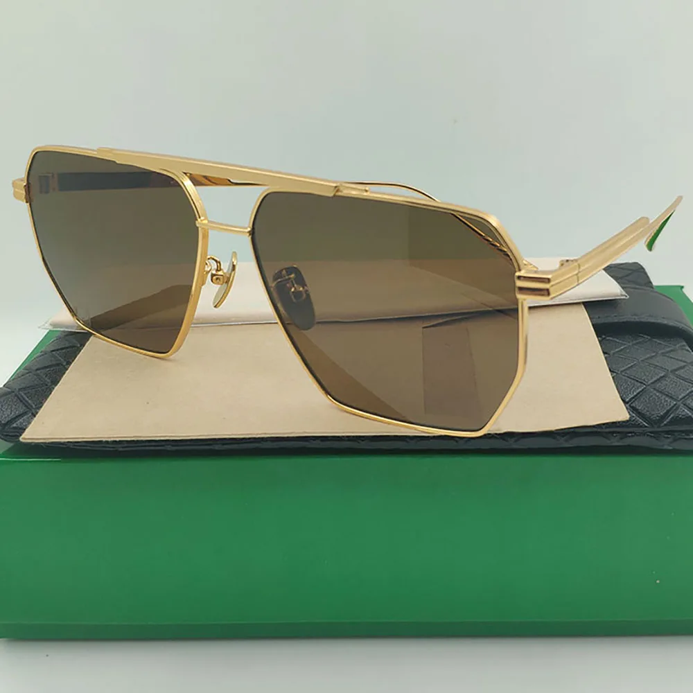 Sale 2022 Car Driving Party Metal Frame Women Shades Sunglasses For Women Brand Designer SUNGLASSES Large Summer Sun Glasses
Sale 2022 Car Driving Party Metal Frame Women Shades Sunglasses For Women Brand Designer SUNGLASSES Large Summer Sun Glasses
