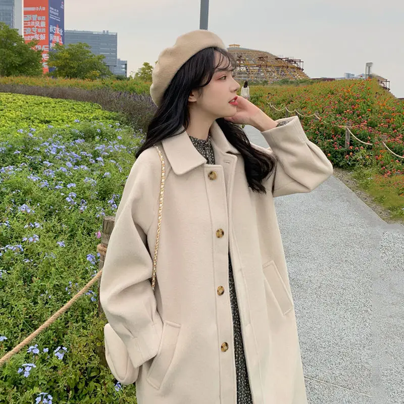 Hepburn Style Turn-Down Collar Lantern Sleeve Jacket Casual Loose Thicken Warm Coat 2023 Autumn Winter Fashion Women Woolen Coat
Hepburn Style Turn-Down Collar Lantern Sleeve Jacket Casual Loose Thicken Warm Coat 2023 Autumn Winter Fashion Women Woolen Coat