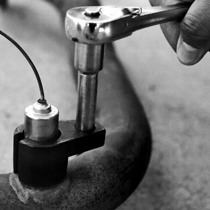 Надежный и прочный EU Универсальный 78-дюймовый 22 мм офсетный датчик кислорода O2 торцевой ключ для длительной производительности
Надежный и прочный EU Универсальный 78-дюймовый 22 мм офсетный датчик кислорода O2 торцевой ключ для длительной производительности