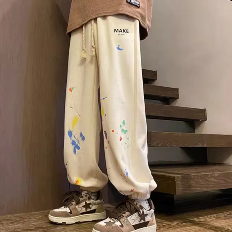 Spring Summer Cotton Fashion Elastic Waist Sweatpants Man High Street Casual Loose Printing Pockets Patchwork All-match Trousers 
Spring Summer Cotton Fashion Elastic Waist Sweatpants Man High Street Casual Loose Printing Pockets Patchwork All-match Trousers