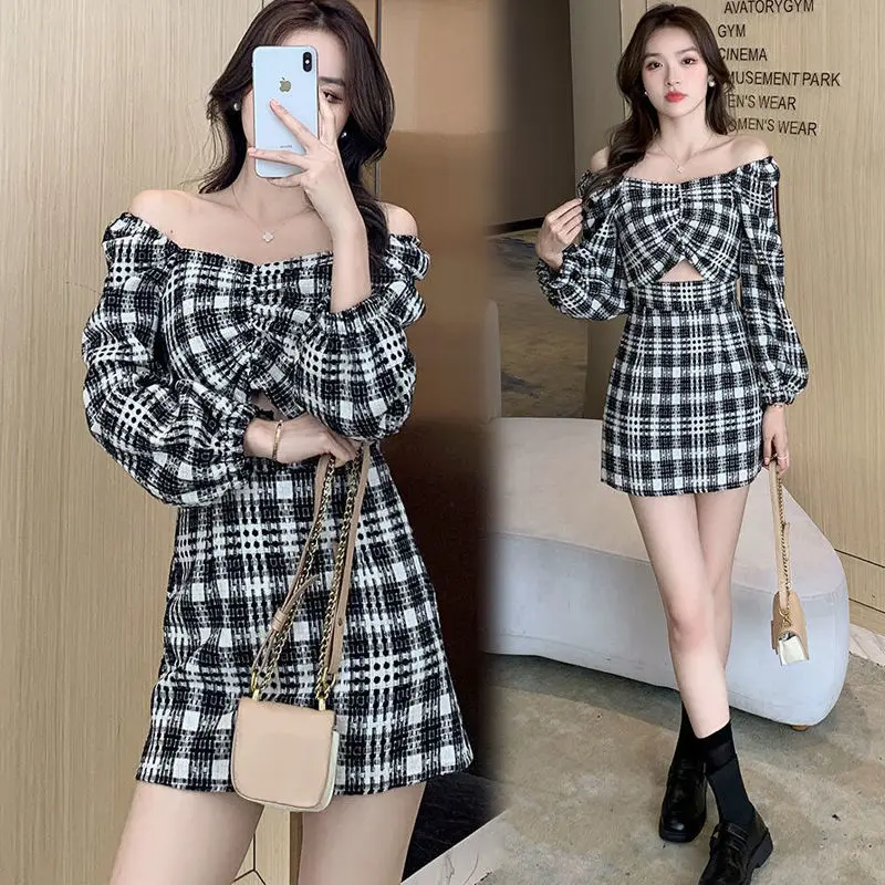 Spring Summer Sexy Spice Girl Set Woman 2 Pieces Chequer Skirt outfit Two Piece Fashion Half Body Skirts Women's Suit
Spring Summer Sexy Spice Girl Set Woman 2 Pieces Chequer Skirt outfit Two Piece Fashion Half Body Skirts Women's Suit