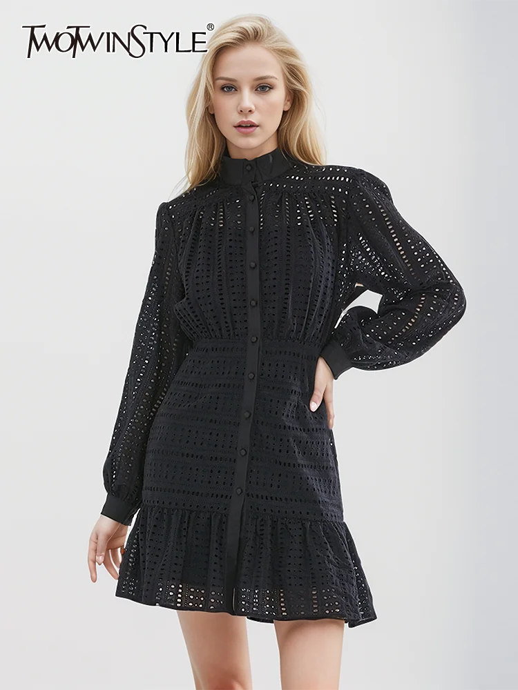TWOTWINSTYLE Solid Hollow Out Elegant Dresses For Women Stand Collar Long Sleeve High Waist Temperament Mini Dress Female New
TWOTWINSTYLE Solid Hollow Out Elegant Dresses For Women Stand Collar Long Sleeve High Waist Temperament Mini Dress Female New
