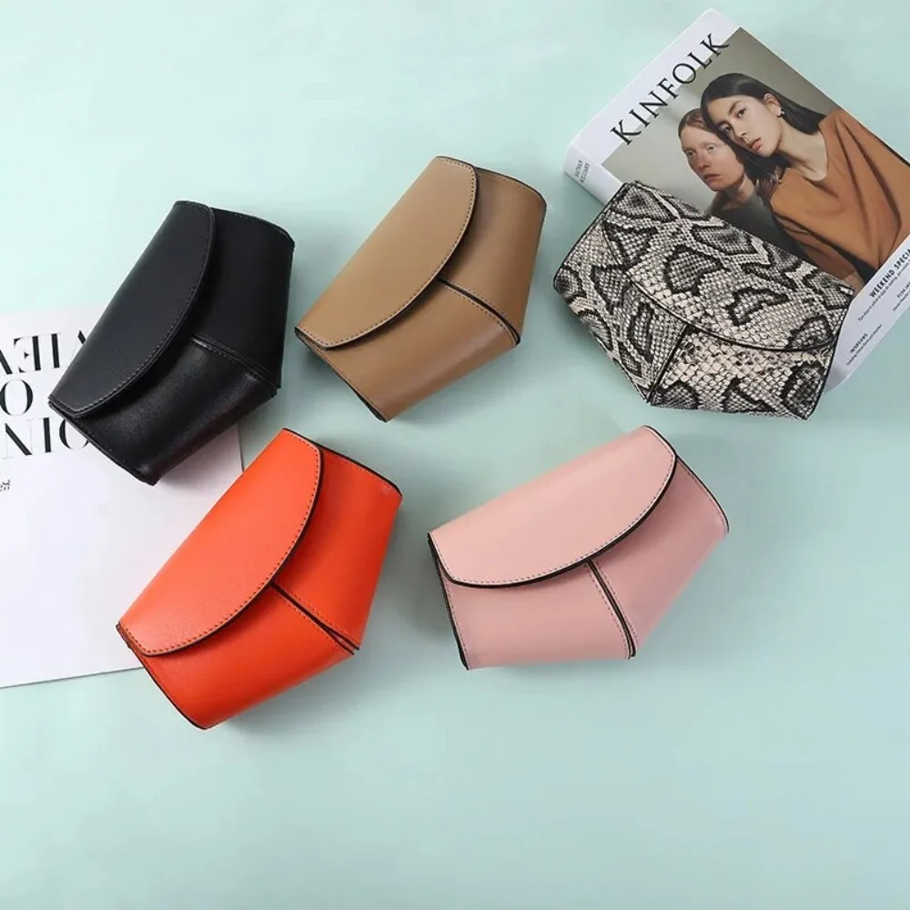 Сумка на талию в форме сердца персикового цвета, Повседневный Кошелек на бедро, водонепроницаемая нагрудная сумка для женщин, уличная спортивная сумка с ремешком и защитой от кражи для телефона
Сумка на талию в форме сердца персикового цвета, Повседневный Кошелек на бедро, водонепроницаемая нагрудная сумка для женщин, уличная спортивная сумка с ремешком и защитой от кражи для телефона