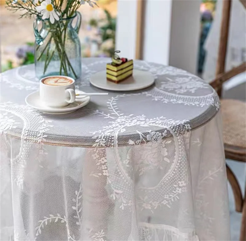 European Style Lace Tablecloth Knitted Table Cloth Rectangular TV Cabinet Dust Cover Vintage Desktop Decoration for Room
European Style Lace Tablecloth Knitted Table Cloth Rectangular TV Cabinet Dust Cover Vintage Desktop Decoration for Room