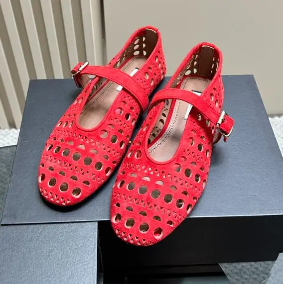 

ALAÏA New Season Vienne laser-cut leather ballet flats alaia women fashion designer loafer ladies dress cheap shoes sale online