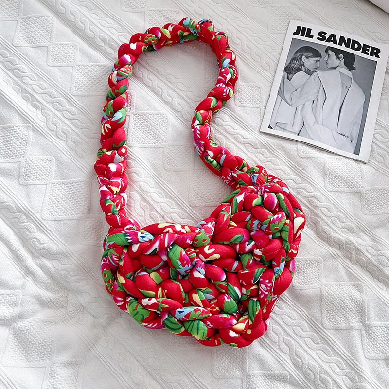 Handmade Heart Shaped Woven Bag Thick Wool Crochet Shoulder Bag Flower Knitting Crossbody Bags for Women Ethnic Style Tote Chic
Handmade Heart Shaped Woven Bag Thick Wool Crochet Shoulder Bag Flower Knitting Crossbody Bags for Women Ethnic Style Tote Chic