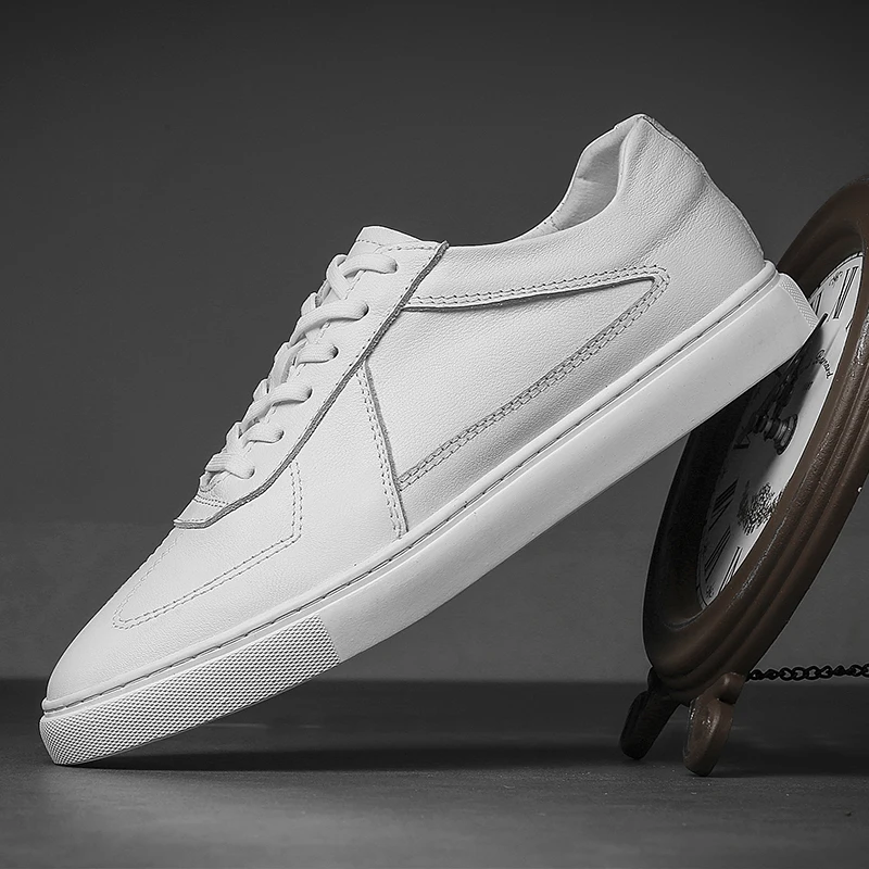 Men Genuine Leather Casual Shoes Men outdoor fashion Lace Up Flats Flexible Comfortable Handmade Moccasins Men white Shoes
Men Genuine Leather Casual Shoes Men outdoor fashion Lace Up Flats Flexible Comfortable Handmade Moccasins Men white Shoes