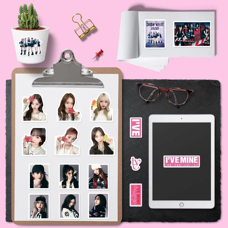 94pcs/set New Kpop IVE I'VE MINE Sticker Postcard Album Korean Fashion Cute Group Idol Card Photo Prints Pictures Fans Gift
94pcs/set New Kpop IVE I'VE MINE Sticker Postcard Album Korean Fashion Cute Group Idol Card Photo Prints Pictures Fans Gift