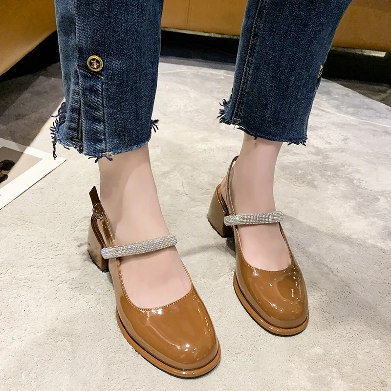 6cm Heel Closed Sandals Rhinestone Dress Formal Heels for Women Ankle Strappy Sandles Patent Leather Sandals Women High Quality
6cm Heel Closed Sandals Rhinestone Dress Formal Heels for Women Ankle Strappy Sandles Patent Leather Sandals Women High Quality