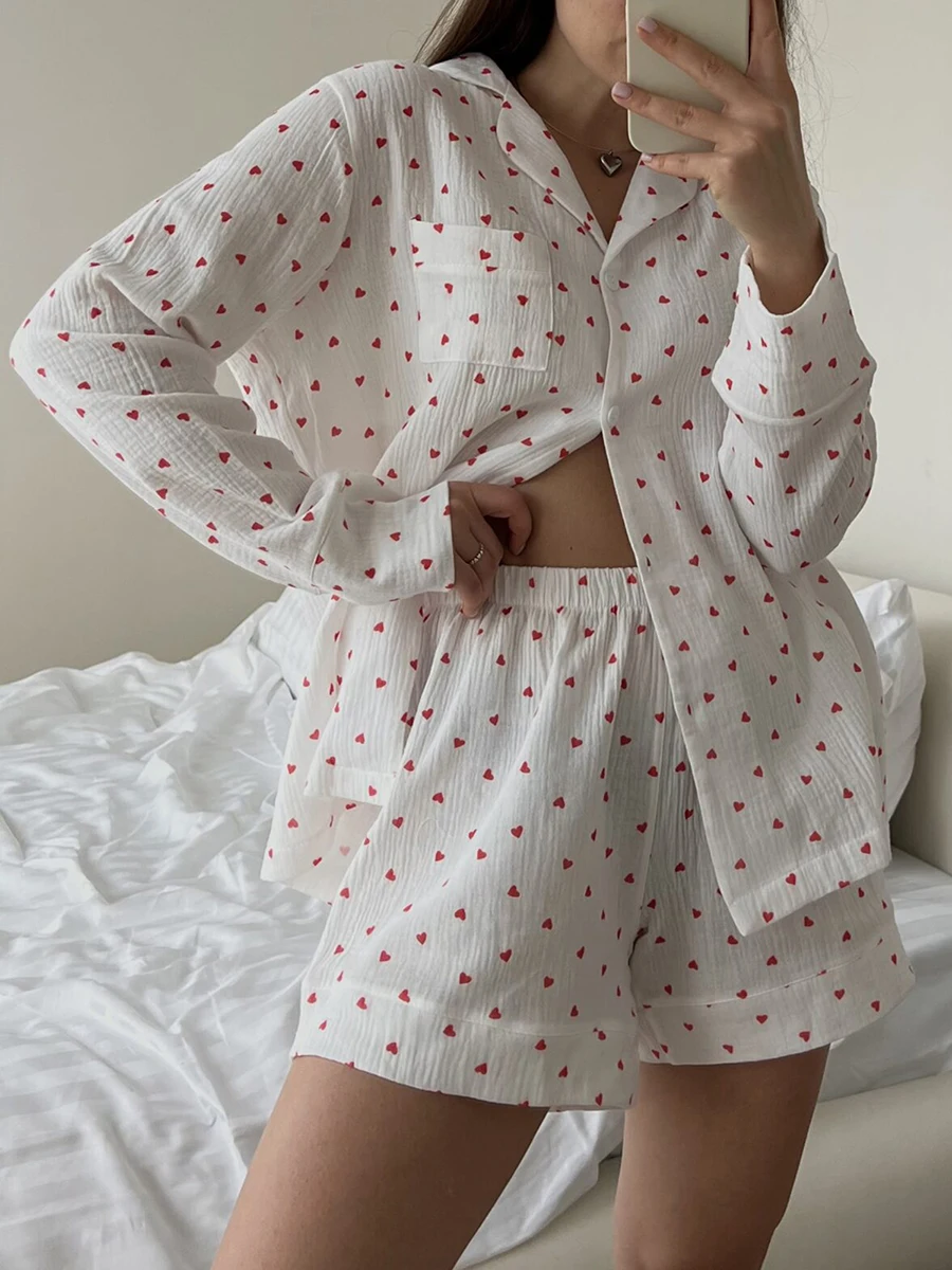Kimydreama Women’s 2 Piece Pajamas Set Heart Print Long Sleeve Button Up Shirt Shorts Set Soft Loungewear Sleepwear
Kimydreama Women’s 2 Piece Pajamas Set Heart Print Long Sleeve Button Up Shirt Shorts Set Soft Loungewear Sleepwear